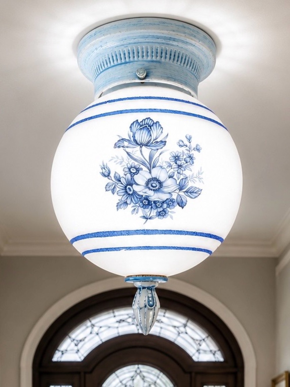 6" Glass Globe Light Fixture Floral pattern Ceiling mount MCM VTG White Frosted